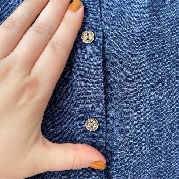 Vintage | Blue Linen Short Sleeve Button Up - Picture 2 of 7